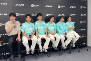 LNG赛后群访 教练：我们会重新去理解版本 补足主动性方面的问题