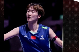 陈雨菲2-1逆转队友高昉洁，晋级中国公开赛女单8强&或战安洗莹