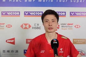 石宇奇赛后谈受伤：现在还做不了弯的动作，受伤后采取了搏杀战术