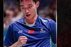 王正行2-0小波波夫，晋级中国羽毛球公开赛4强&首进1000赛男单4强