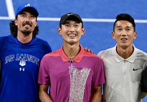 商竣程：受伤期间父亲给予了我很大的心理帮助，复出会打得更激进