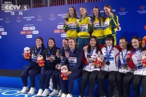 余依婷：尽管自己的接力分段是最好的，但跟国际水平比还欠缺很多