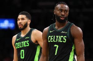 谁更好？路威：杰伦-布朗胜过乔治、米切尔、哈登、小卡、塔图姆