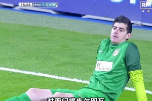 当诺伊尔连续扑出C罗和卡卡的点球后拉莫斯都踢飞了......